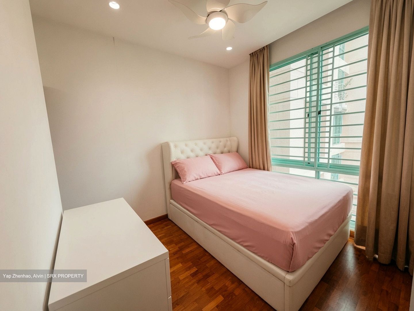 Hazel Park Condominium (D23), Condominium #578671111